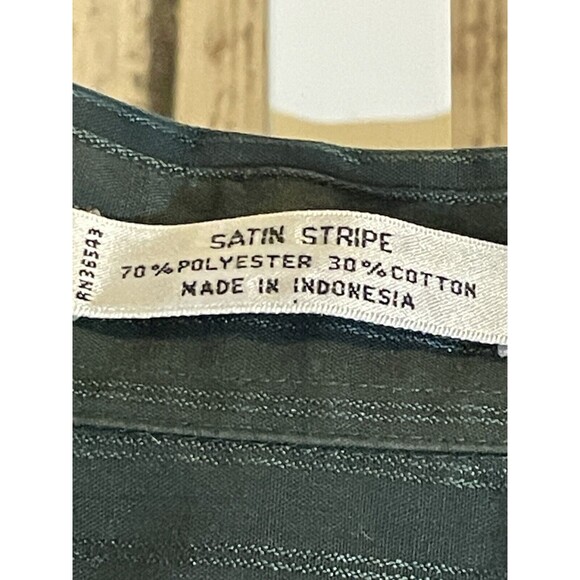 Van Heusen Men’s Dress Shirt Green 16 1/2 34/35 Christmas Satin Stripe - Picture 4 of 5